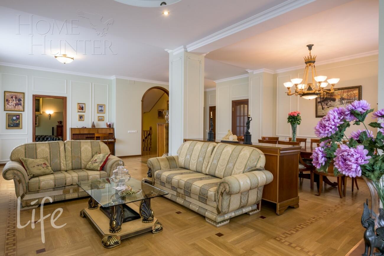 2-этажный коттедж 880 м² с отделкой