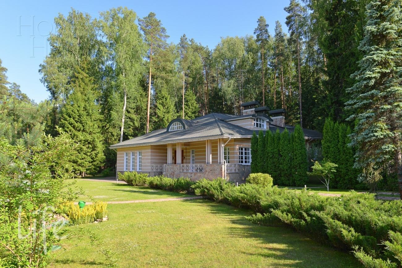 2-этажный коттедж 570 м² с отделкой