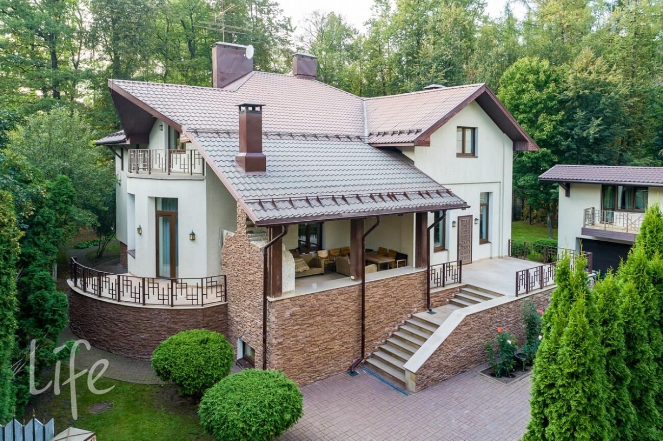 2-этажный коттедж 600 м² с отделкой