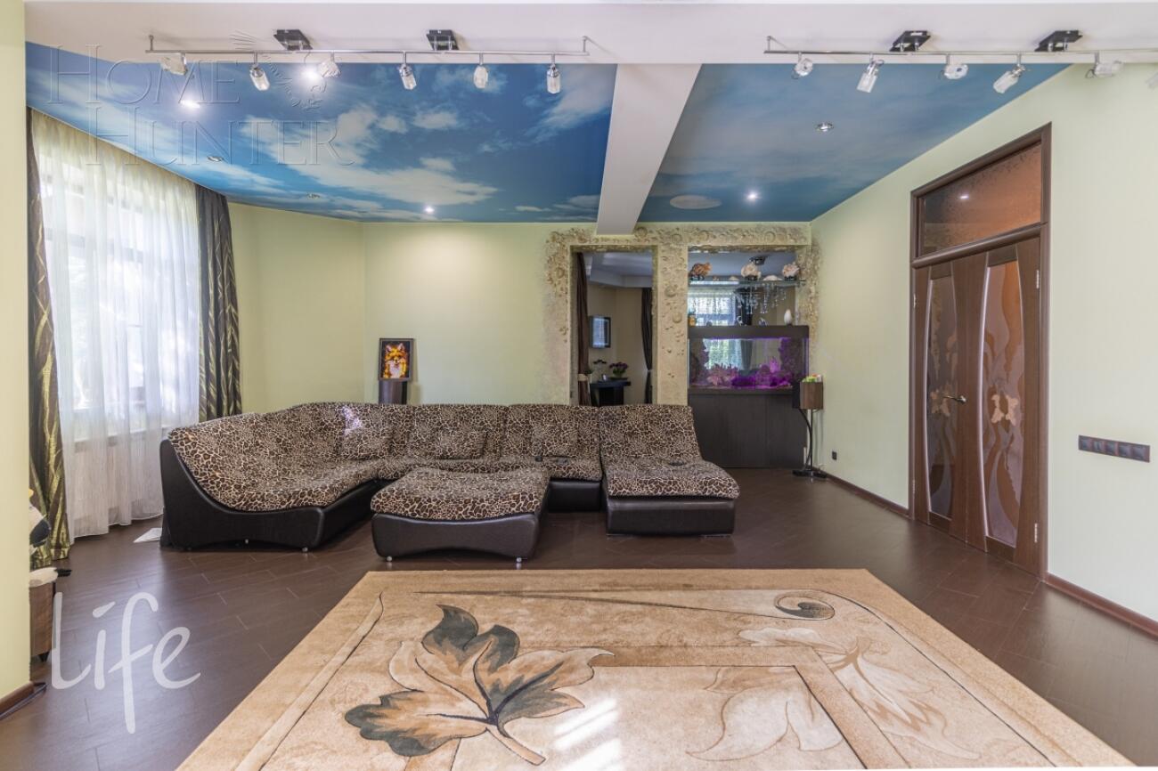 2-этажный коттедж 730 м² с отделкой