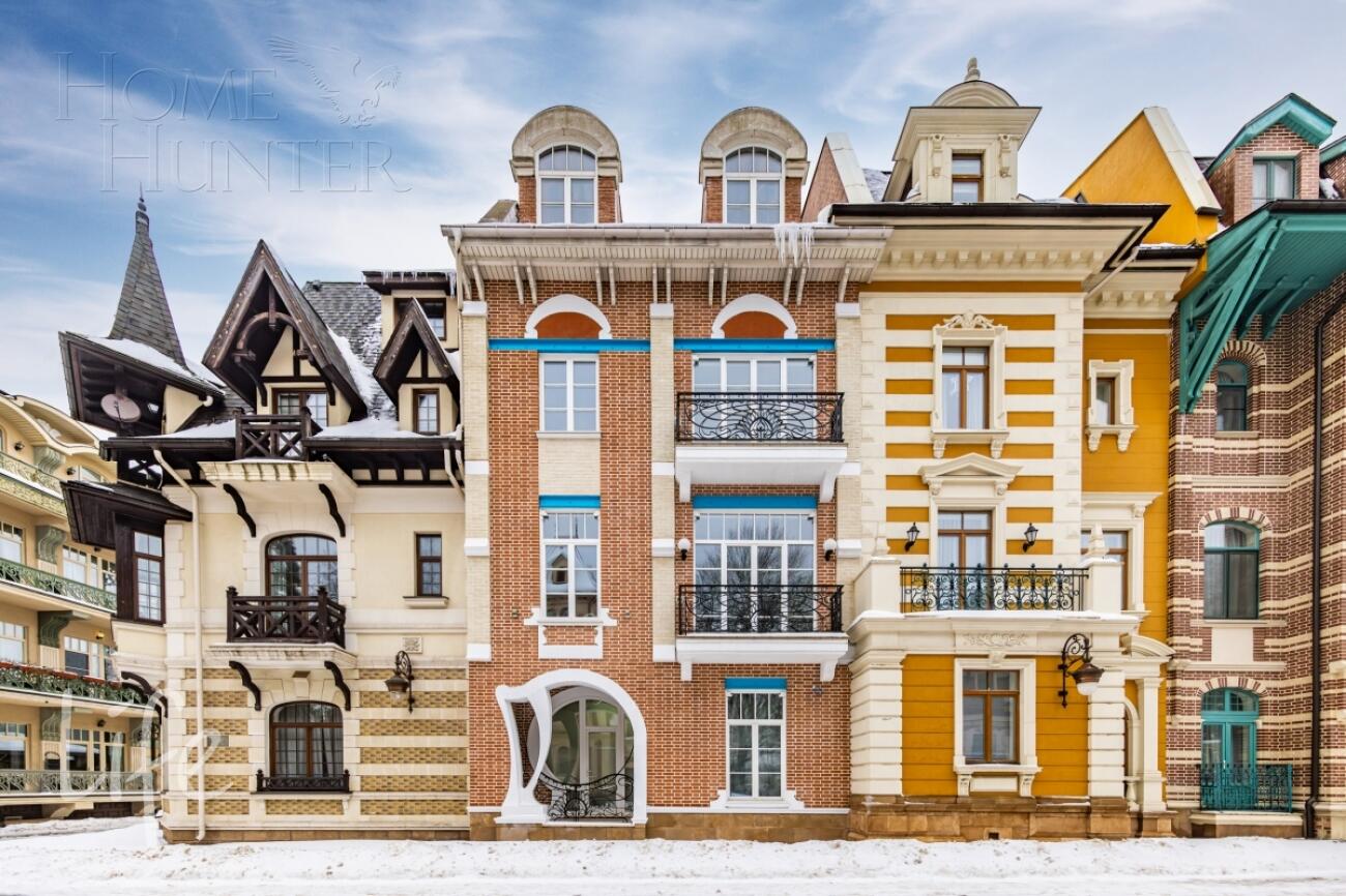 4-этажный таунхаус 395 м² без отделки