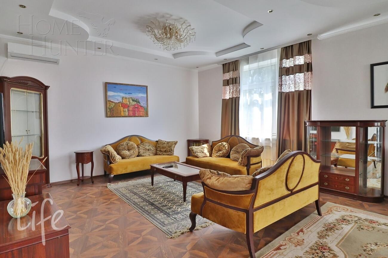 2-этажный коттедж 320 м² с отделкой