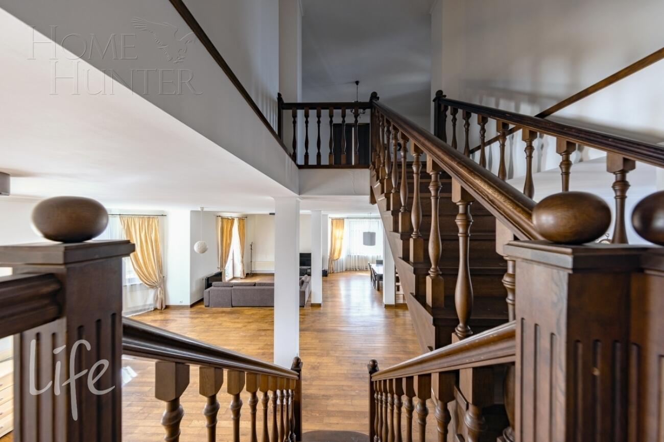 2-этажный коттедж 359 м² с отделкой