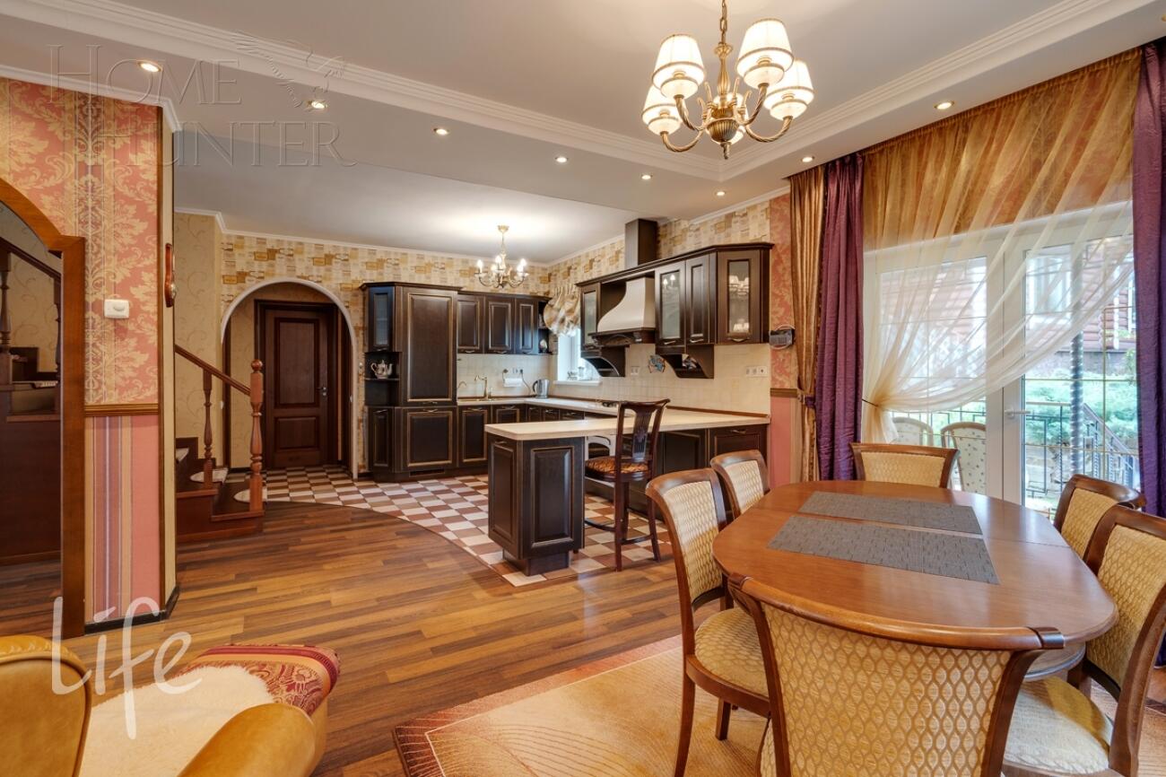 2-этажный коттедж 397 м² с отделкой