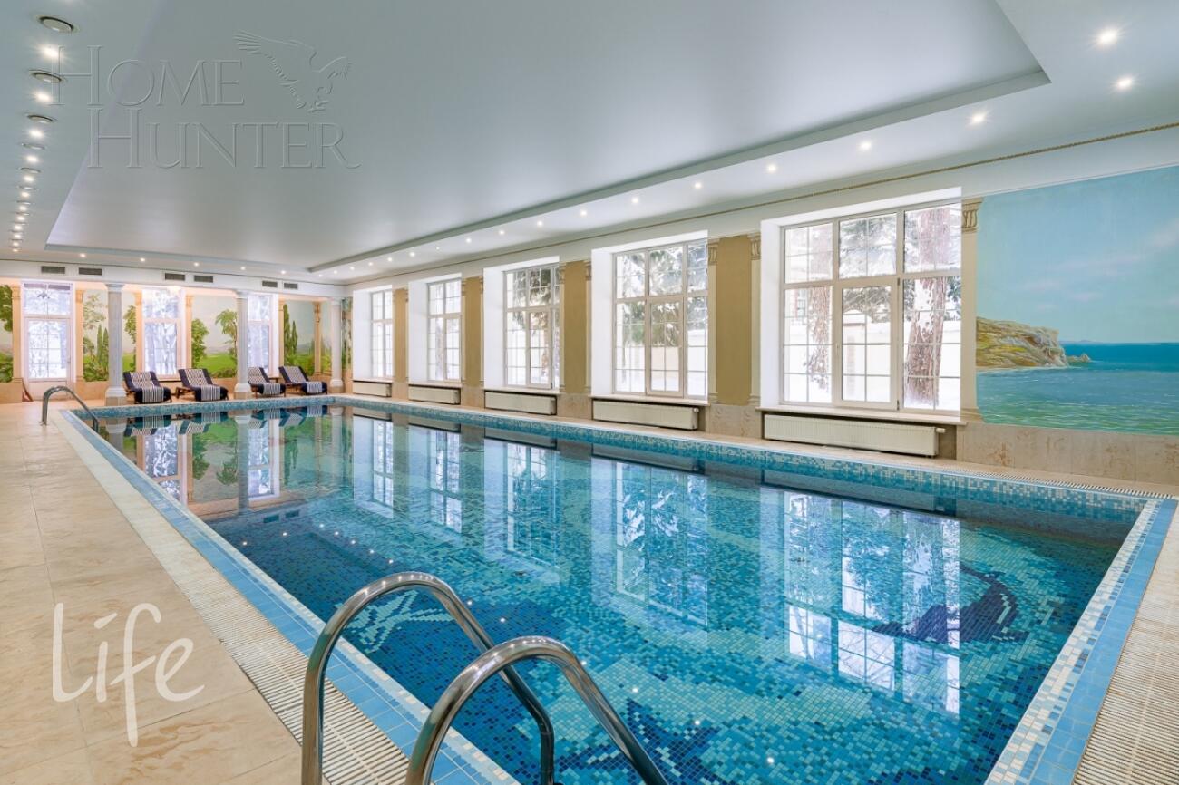 2-этажный коттедж 1 250 м² с отделкой