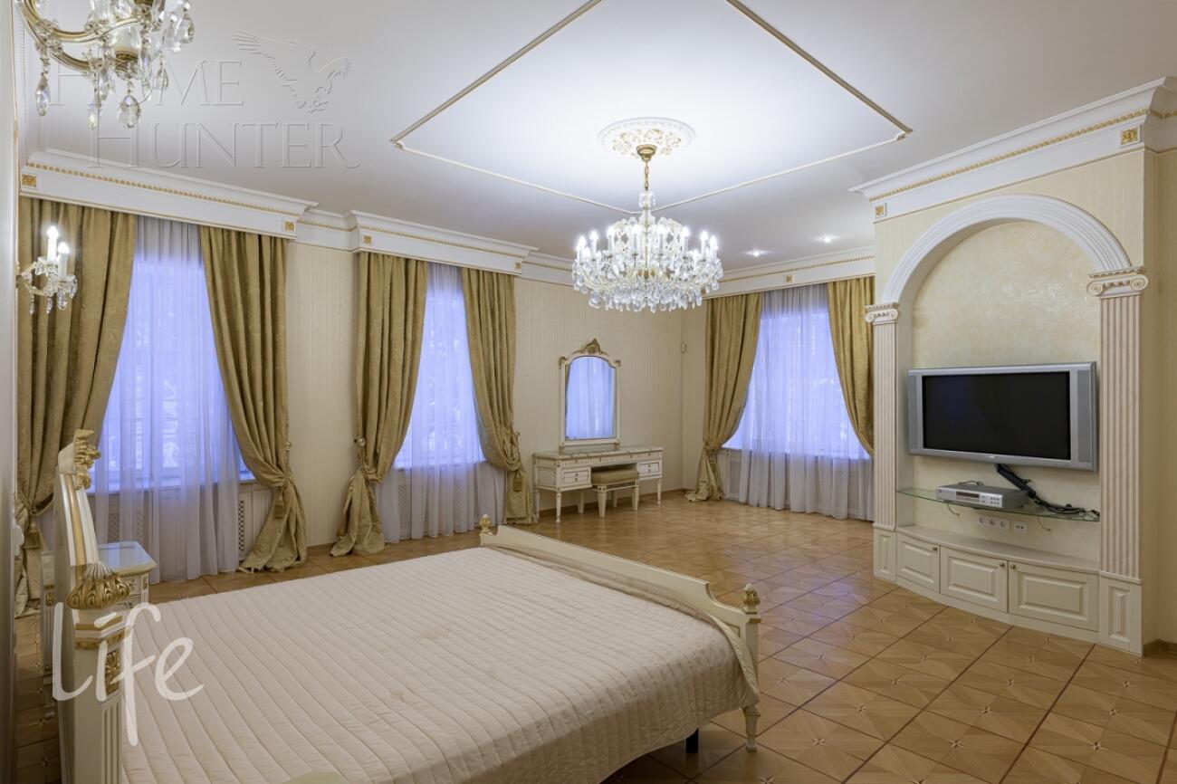 2-этажный коттедж 1 250 м² с отделкой