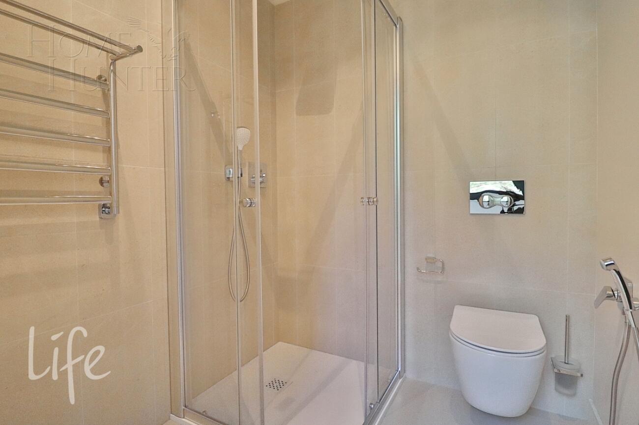 2-этажный коттедж 339 м² с отделкой