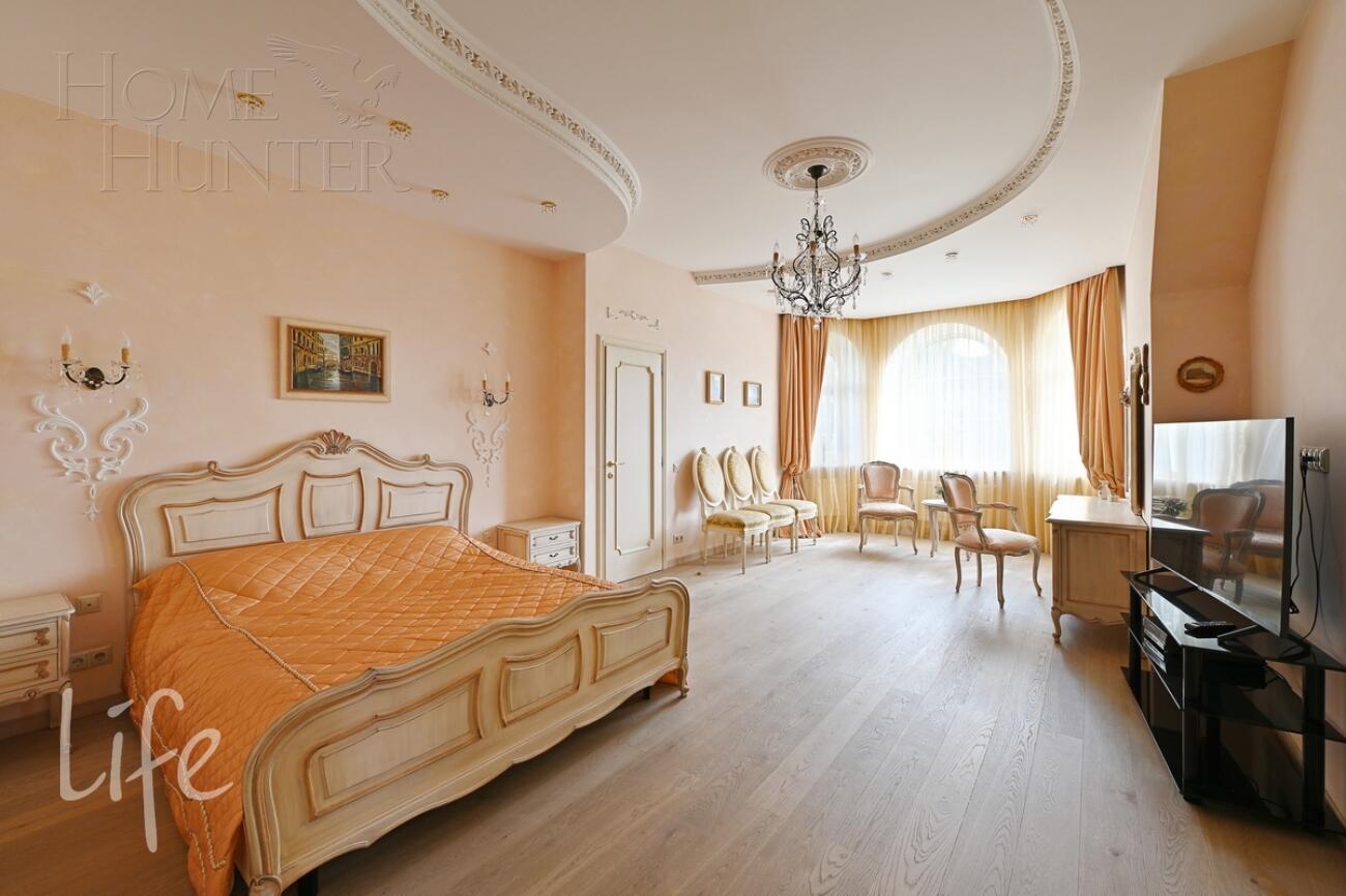 2-этажный коттедж 500 м² с отделкой