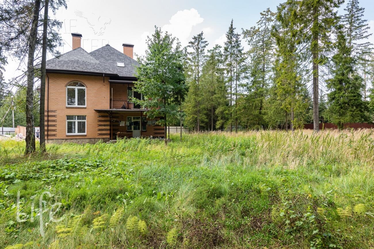 2-этажный коттедж 283 м² без отделки