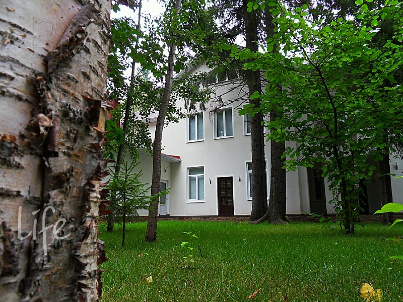 2-этажный коттедж 860 м² с отделкой