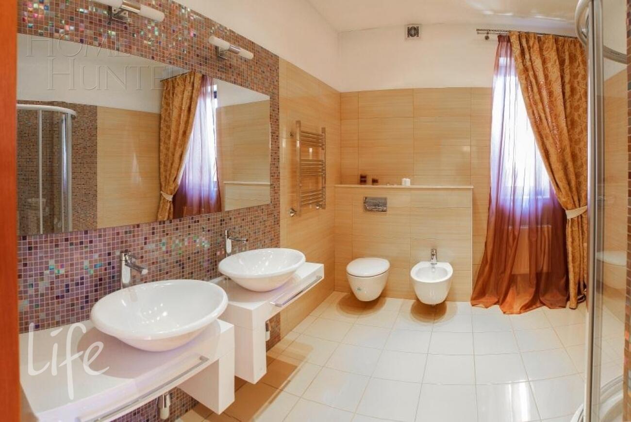 2-этажный коттедж 323 м² с отделкой