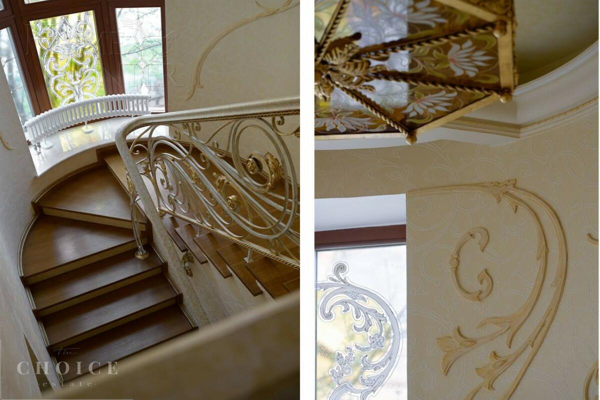 3-этажный коттедж 920 м² с отделкой