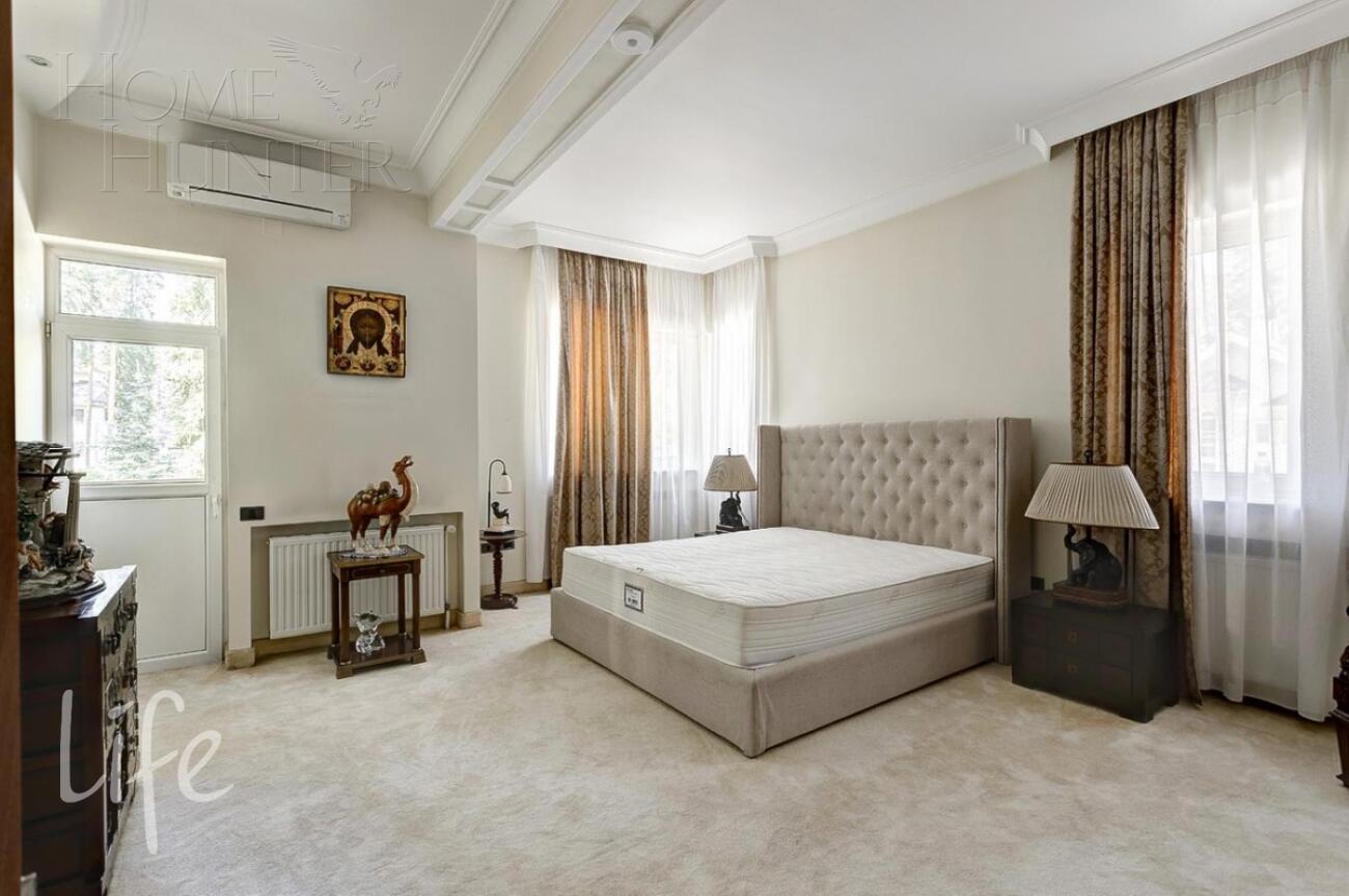 2-этажный коттедж 845 м² с отделкой