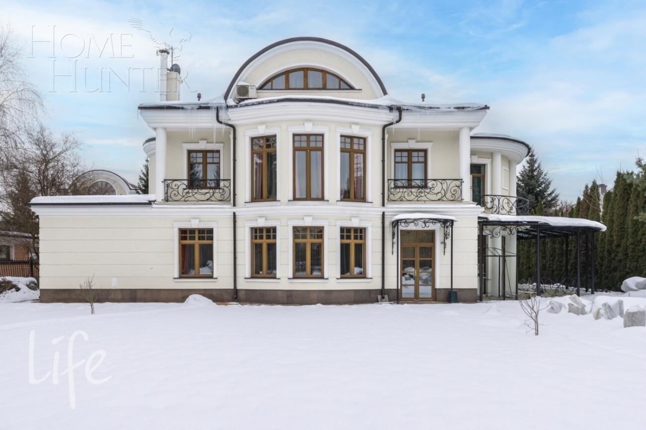 2-этажный коттедж 500 м² с отделкой