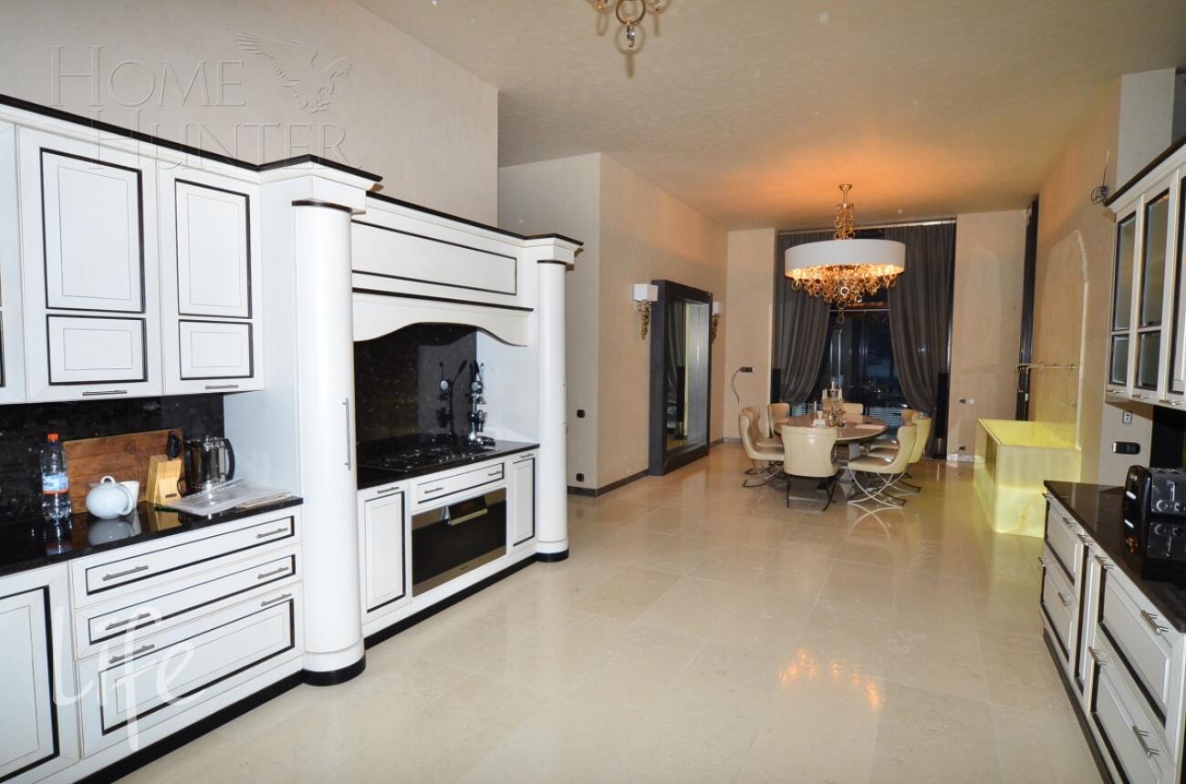 2-этажный коттедж 790 м² с отделкой