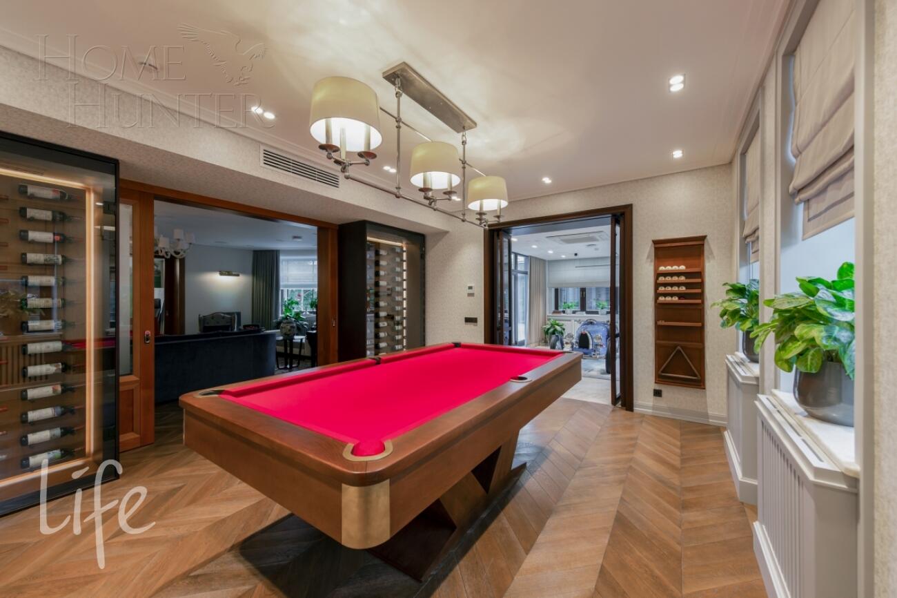 2-этажный коттедж 550 м² с отделкой