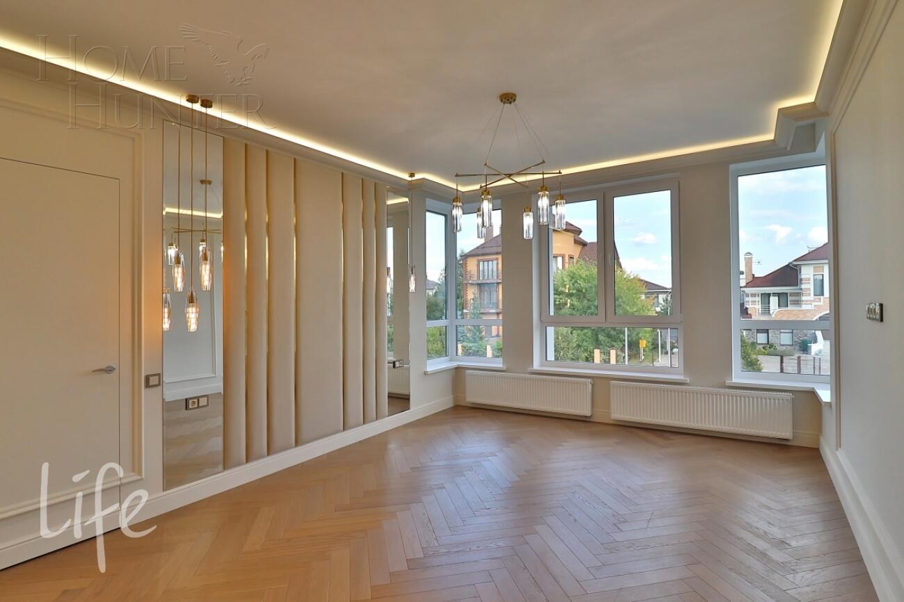 2-этажный коттедж 240 м² с отделкой