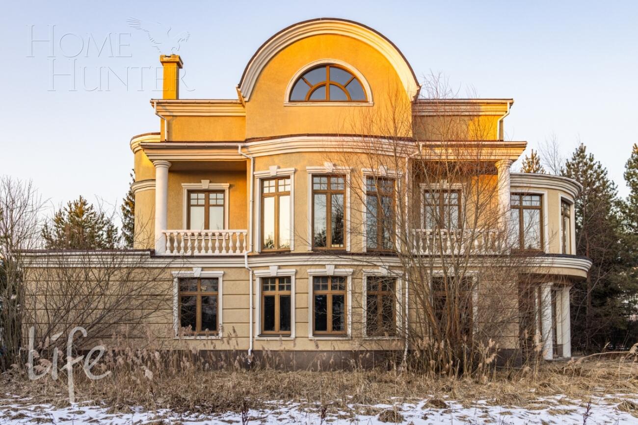 2-этажный коттедж 600 м² без отделки