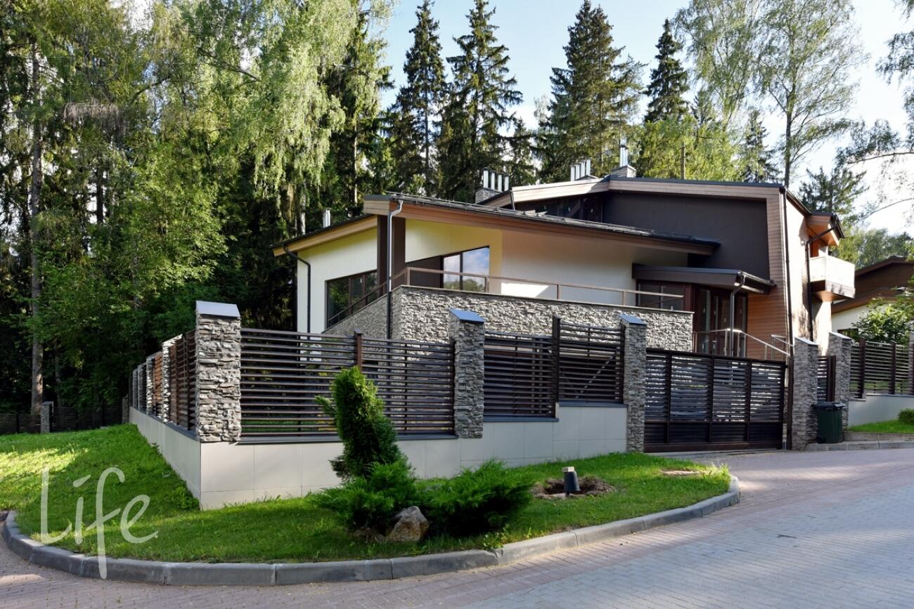 2-этажный коттедж 750 м² без отделки