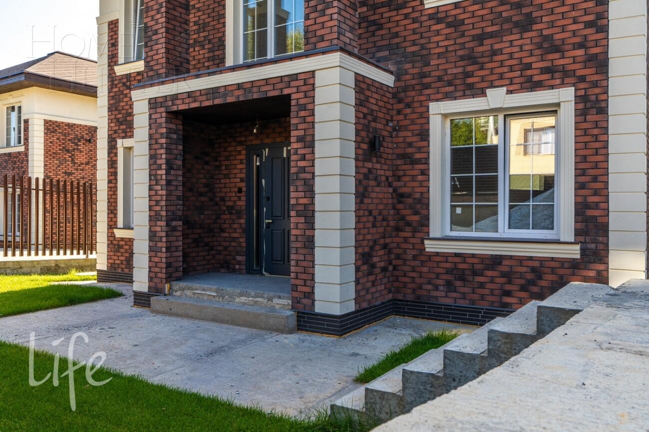 2-этажный коттедж 240 м² без отделки