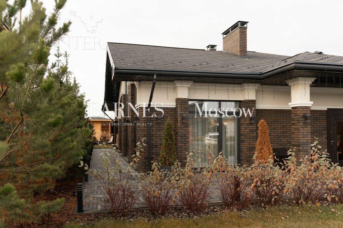 1-этажный коттедж 164 м² с отделкой