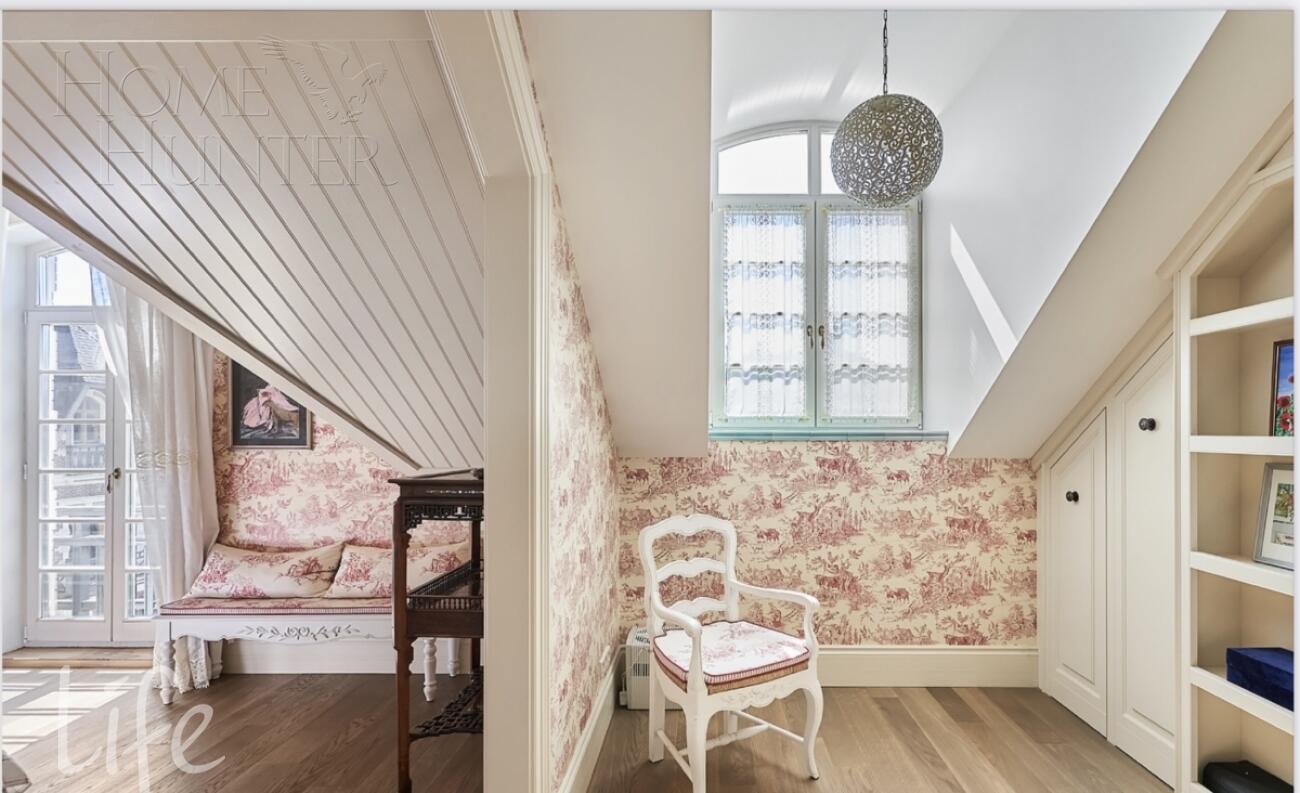 2-этажный таунхаус 233 м² с отделкой