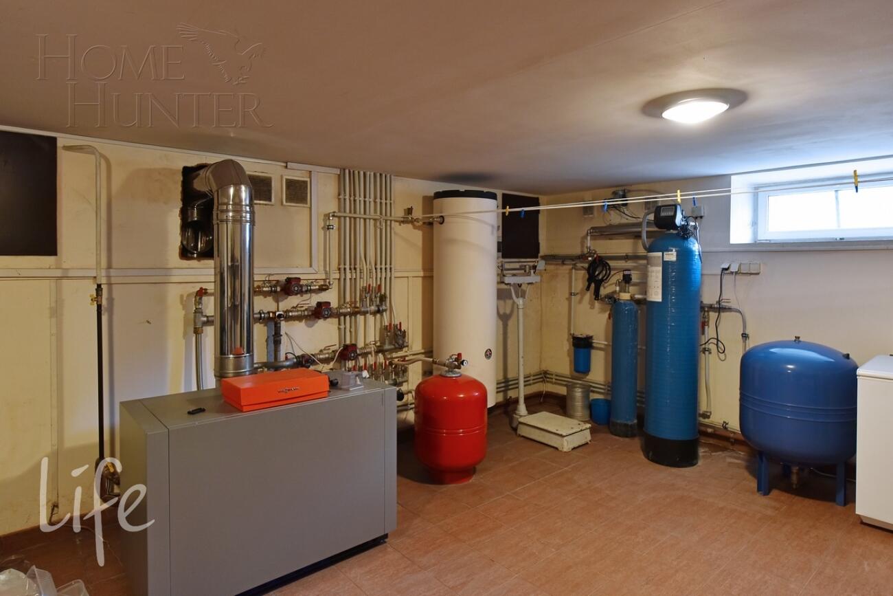 2-этажный коттедж 550 м² с отделкой