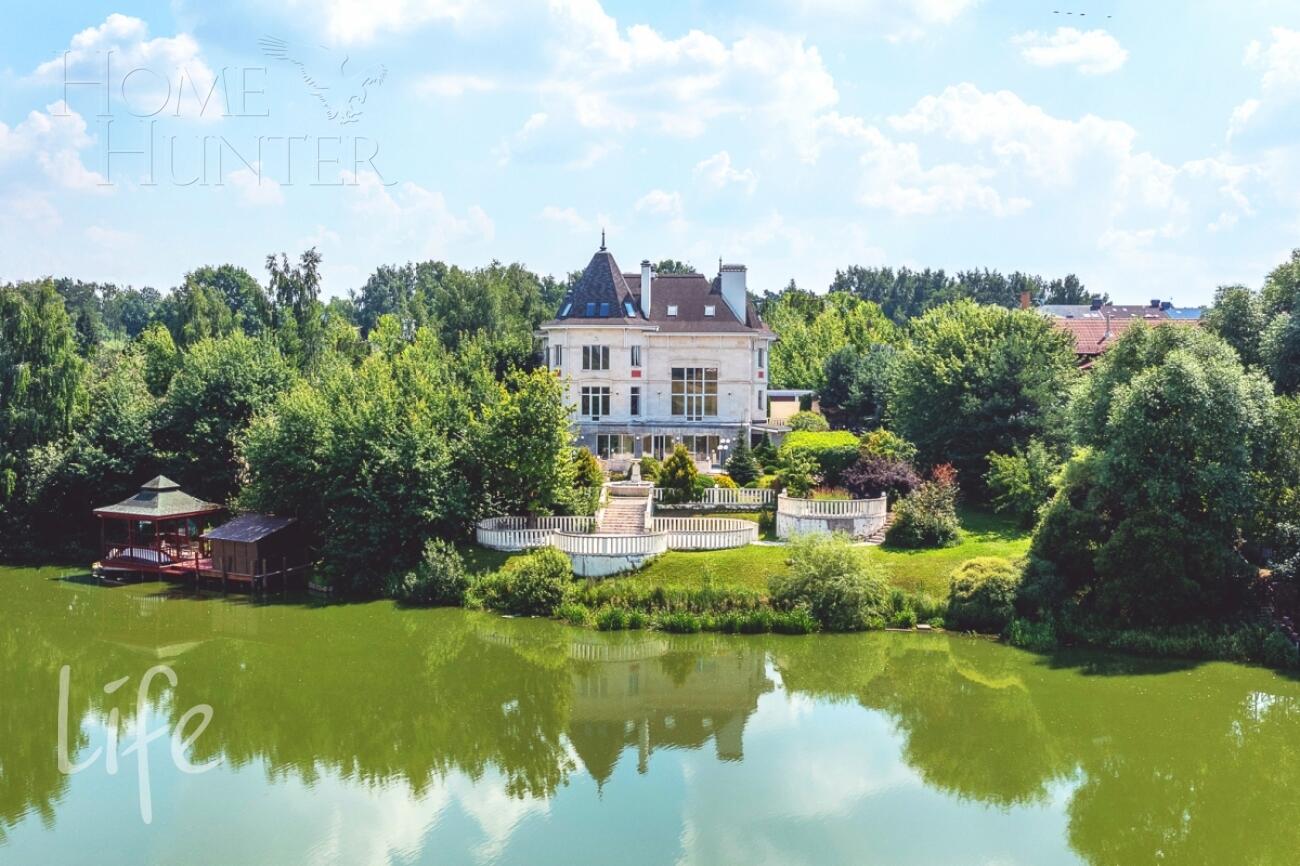 2-этажный коттедж 800 м² с отделкой