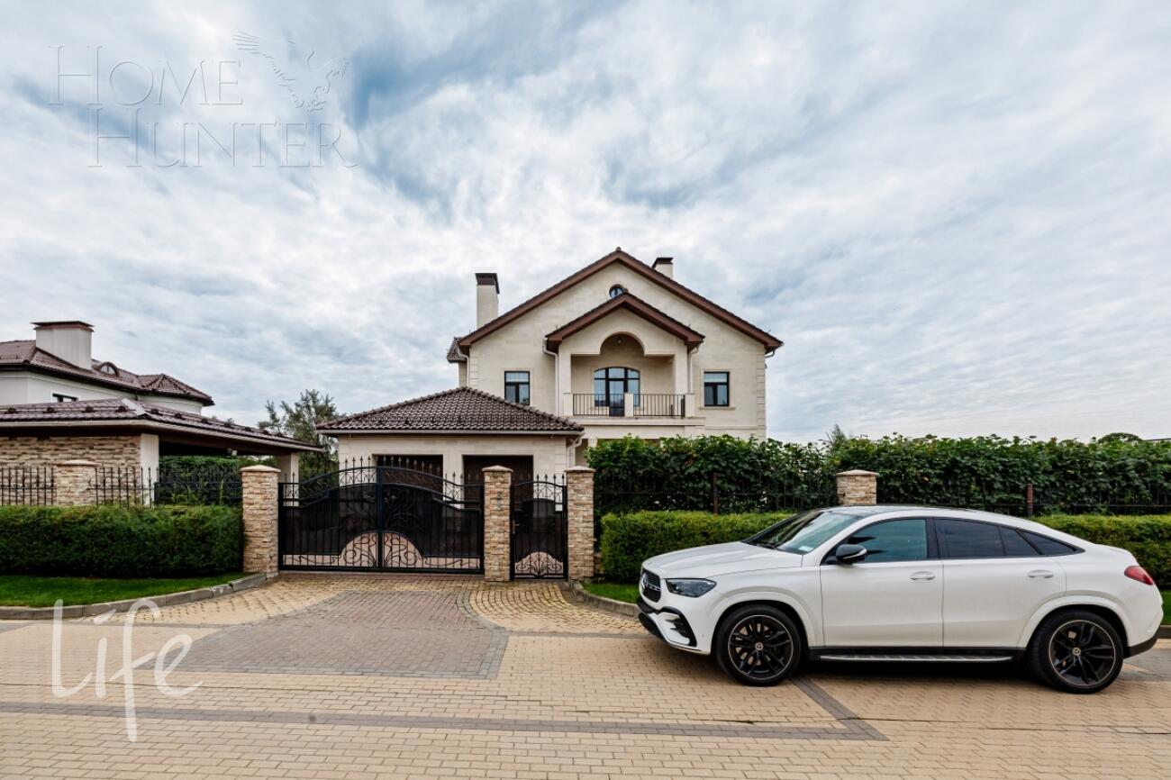 2-этажный коттедж 450 м² с отделкой