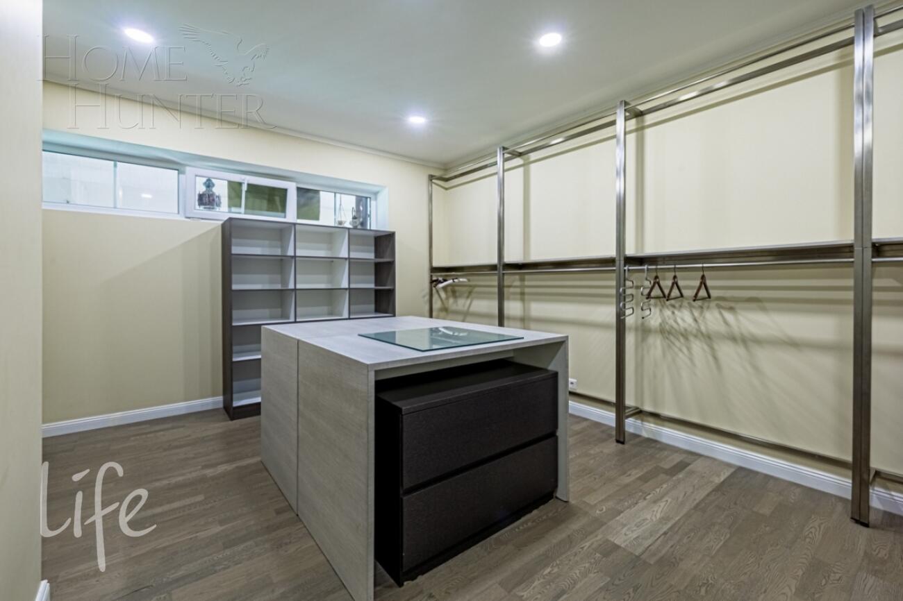 2-этажный коттедж 688 м² с отделкой