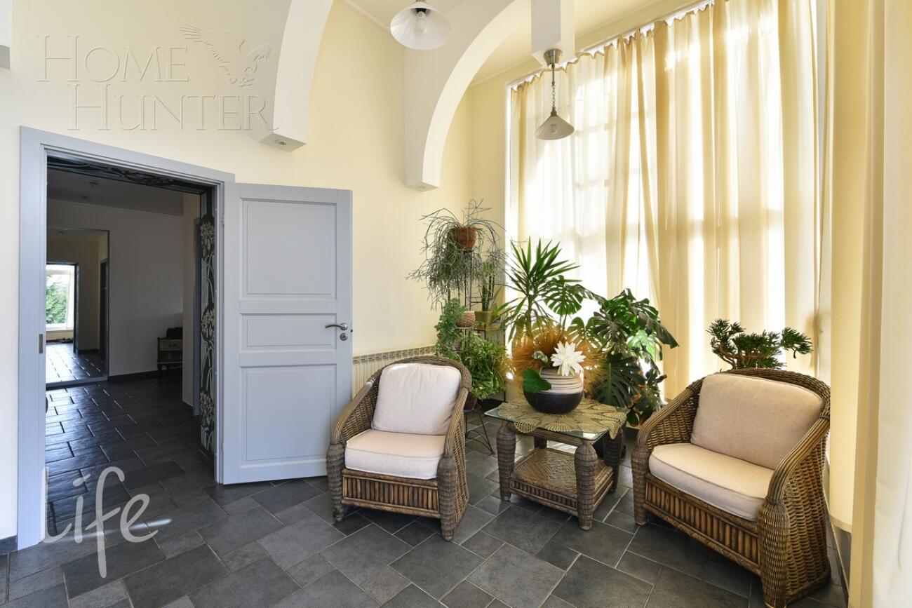 2-этажный коттедж 380 м² с отделкой