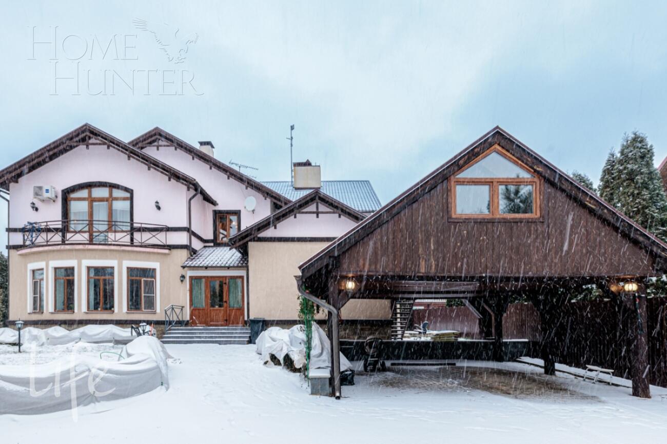 2-этажный коттедж 350 м² с отделкой