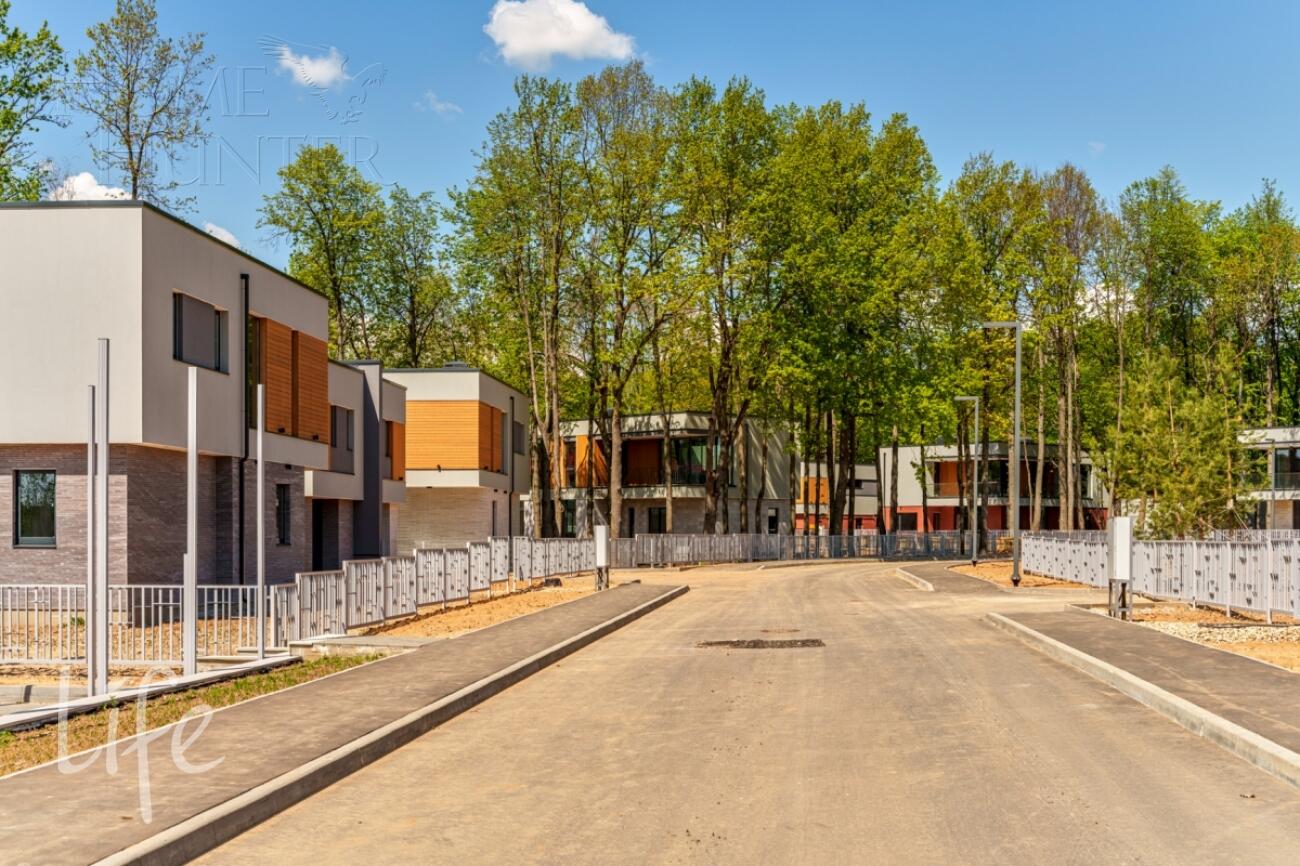 2-этажный коттедж 363 м² без отделки