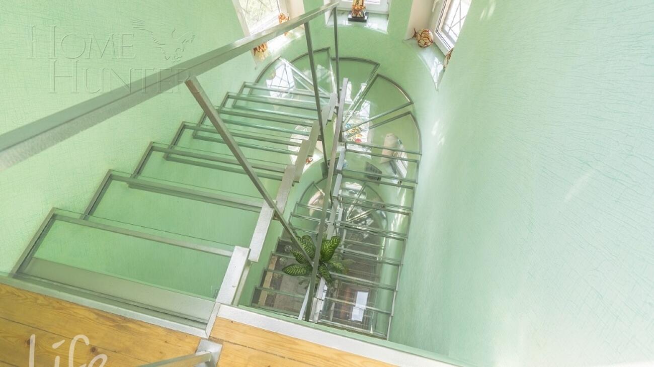 2-этажный коттедж 675 м² с отделкой