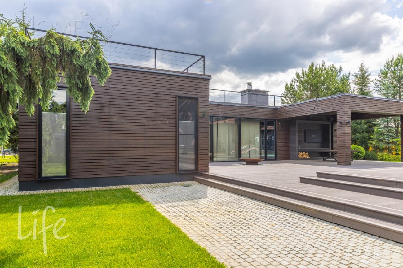 2-этажный коттедж 550 м² с отделкой