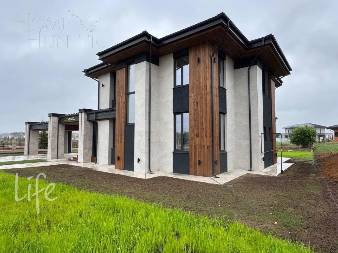 2-этажный коттедж 300 м² с отделкой