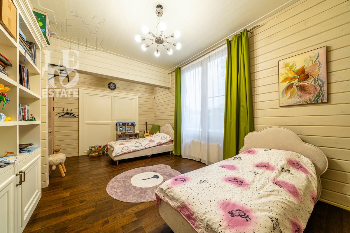 2-этажный коттедж 443 м² с отделкой