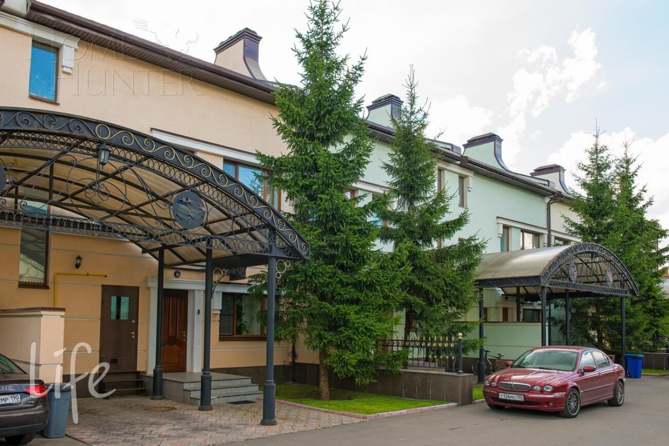 2-этажный таунхаус 267 м² с отделкой