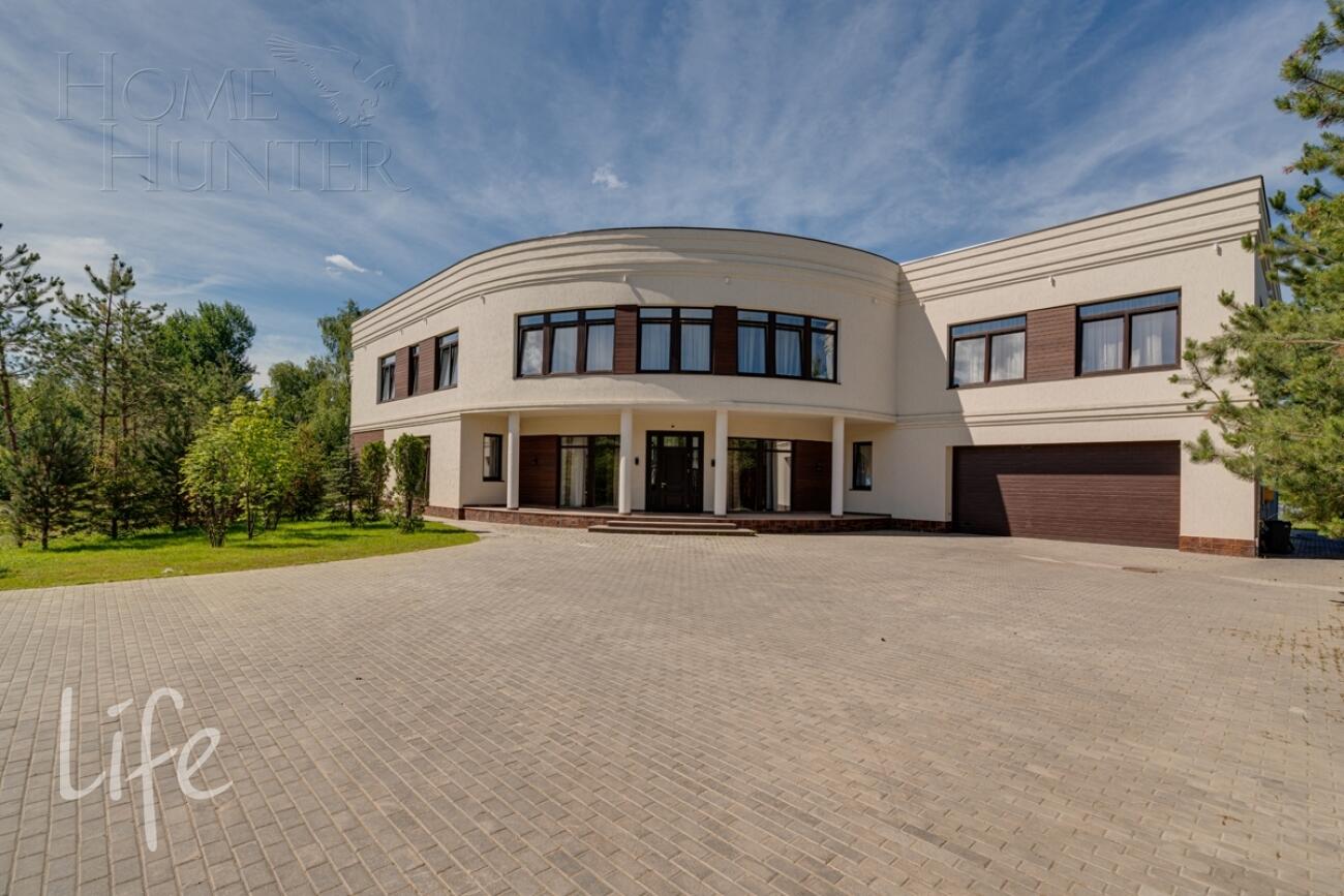 2-этажный коттедж 1 200 м² с отделкой