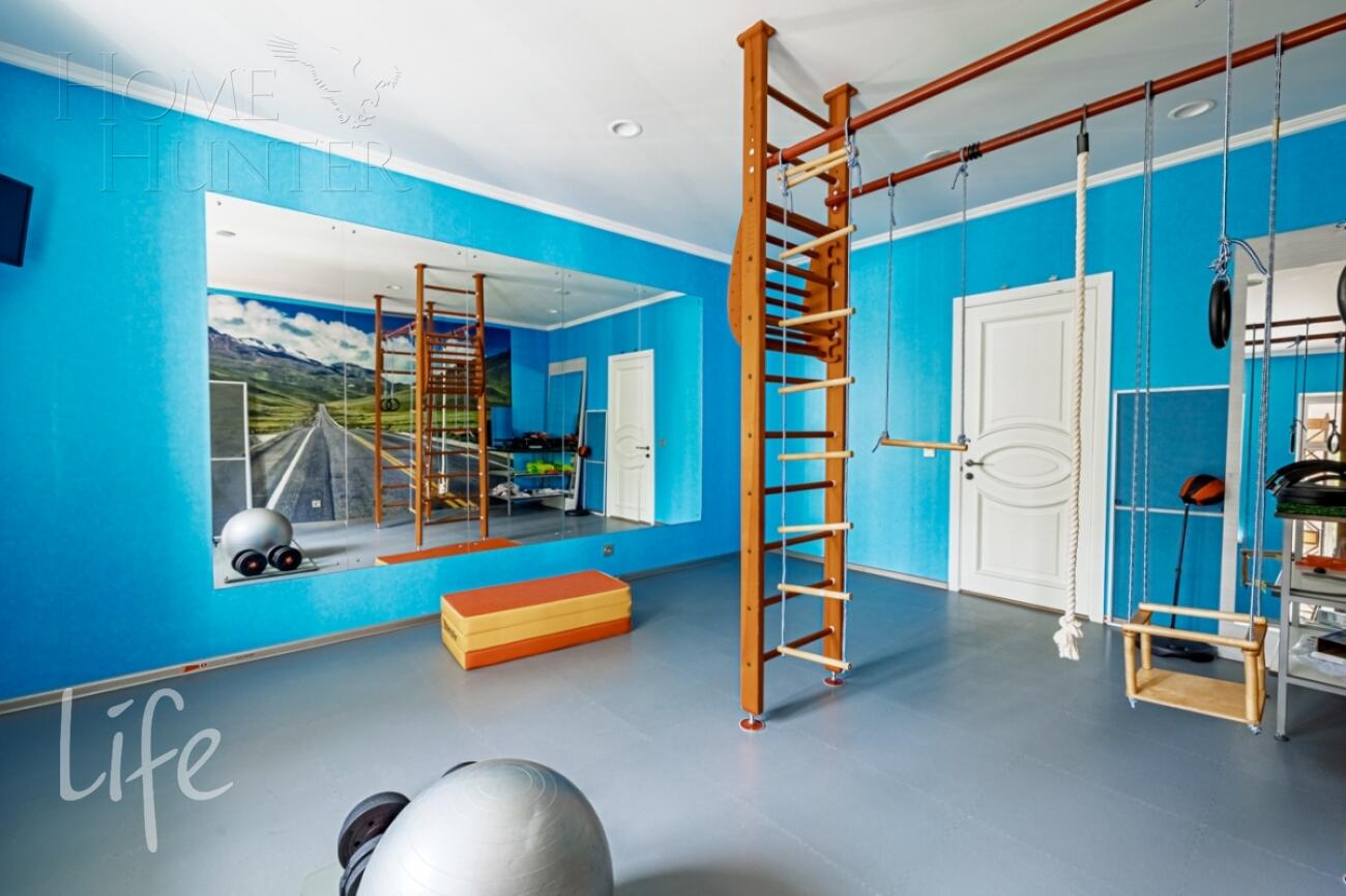 2-этажный коттедж 688 м² с отделкой