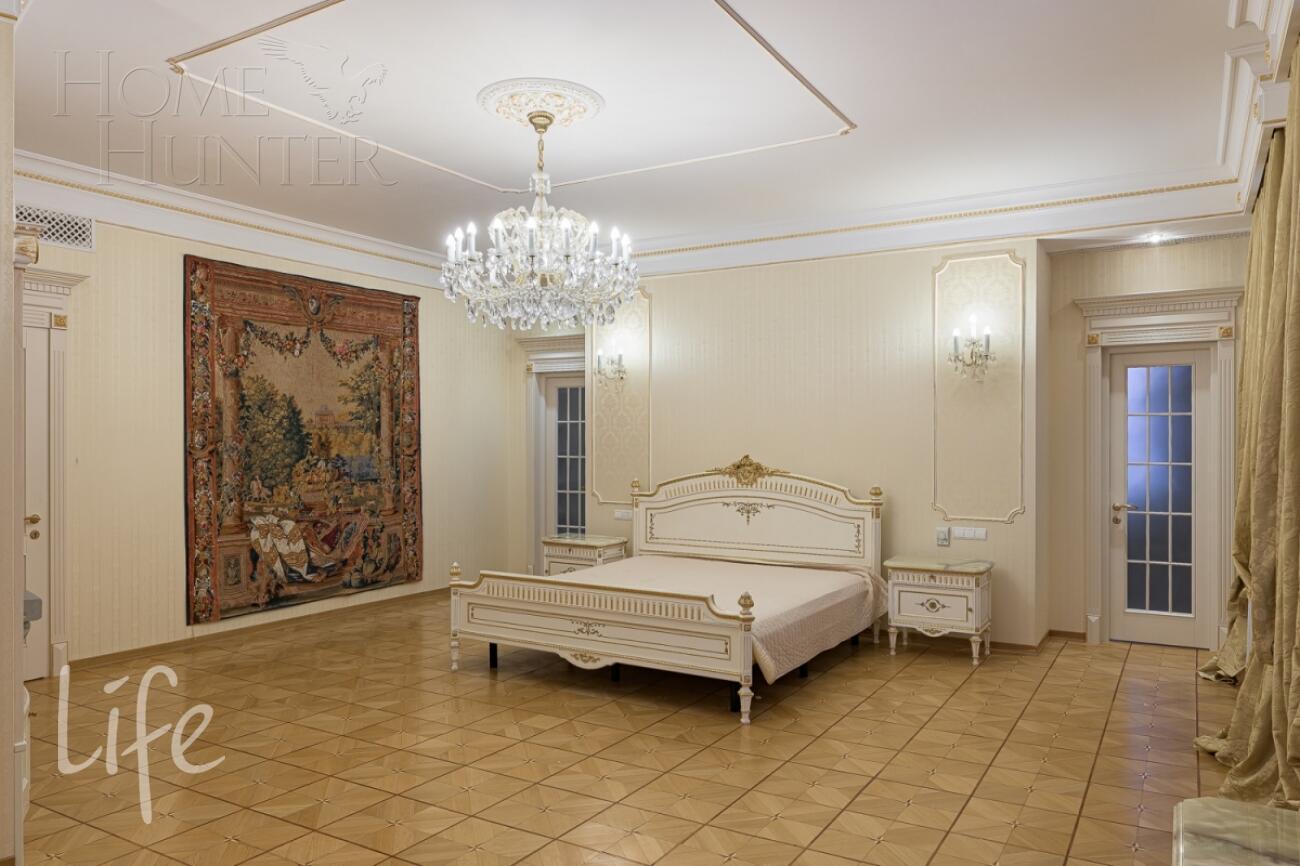 2-этажный коттедж 1 250 м² с отделкой