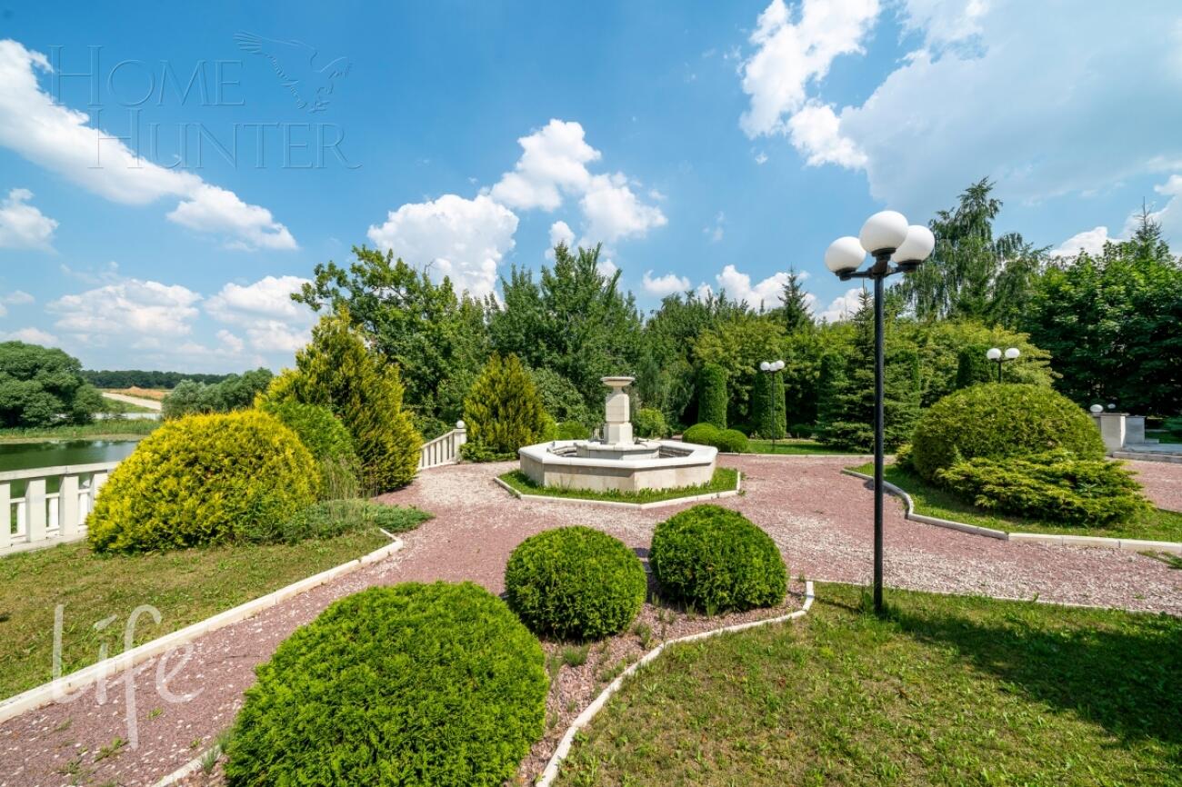 2-этажный коттедж 800 м² с отделкой