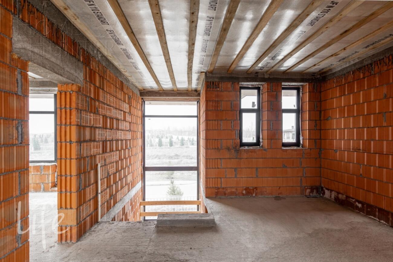 2-этажный коттедж 260 м² без отделки