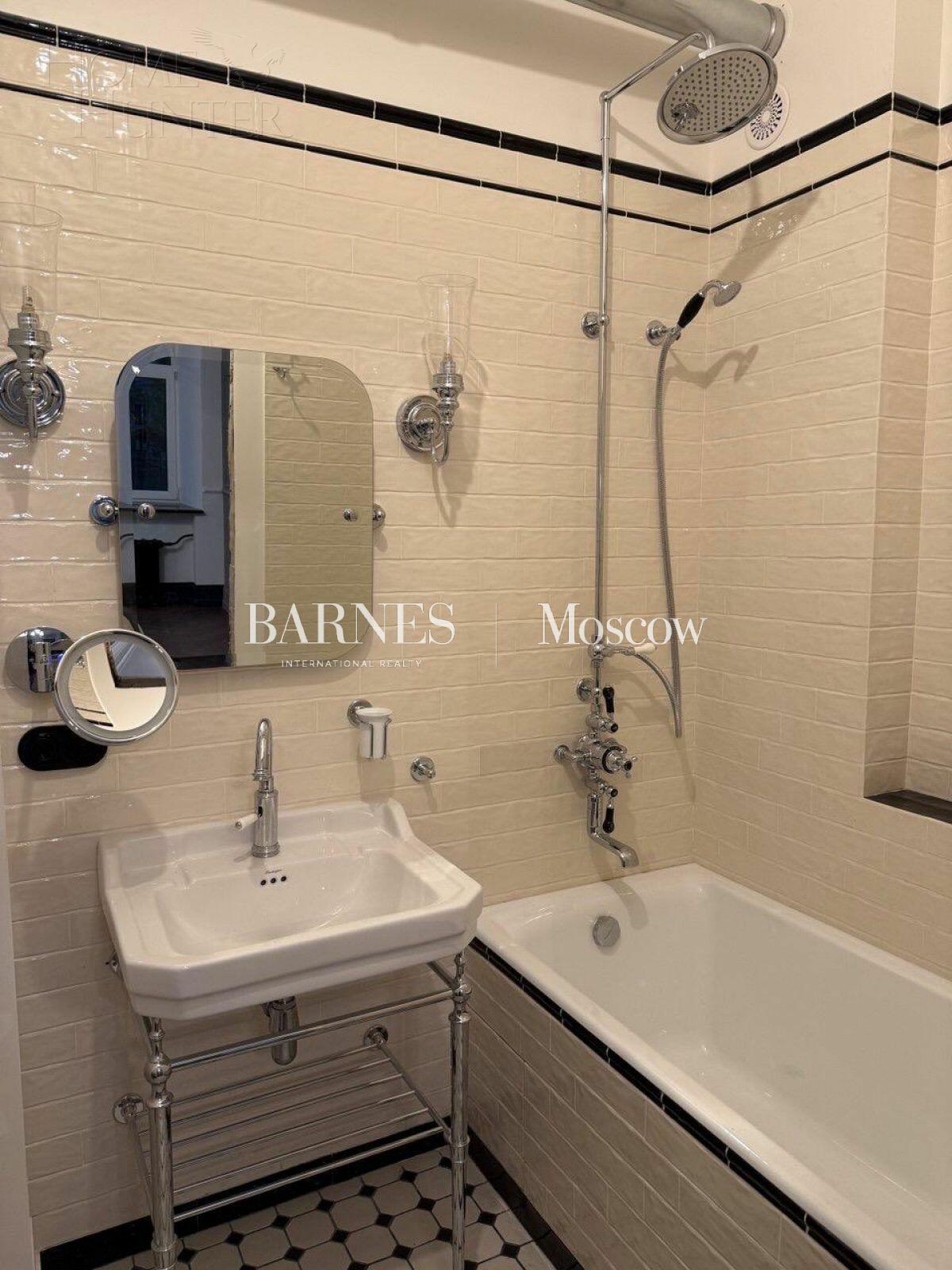 3-КОМН. КВАРТИРА С ОТДЕЛКОЙ 60 М² НА 1 ЭТАЖЕ