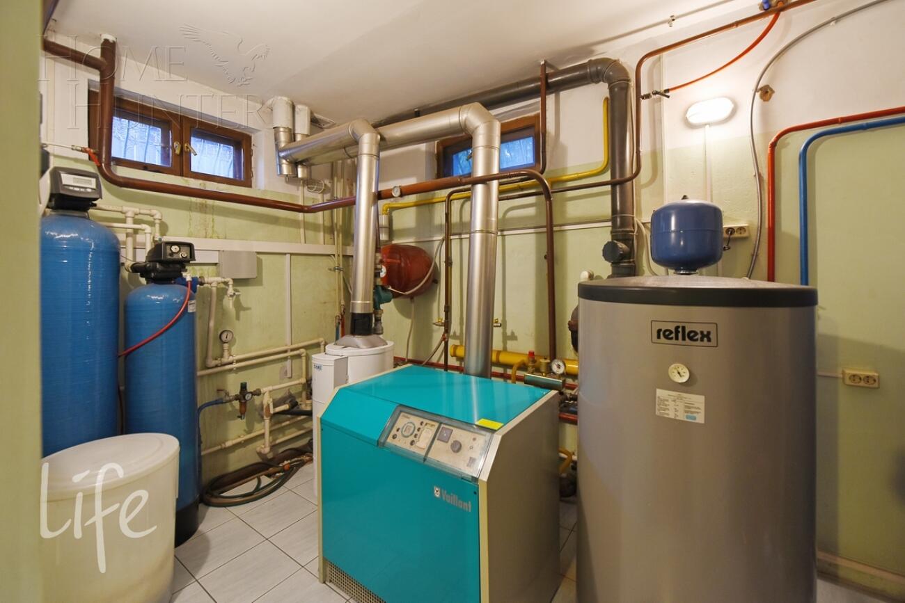 3-этажный коттедж 450 м² с отделкой