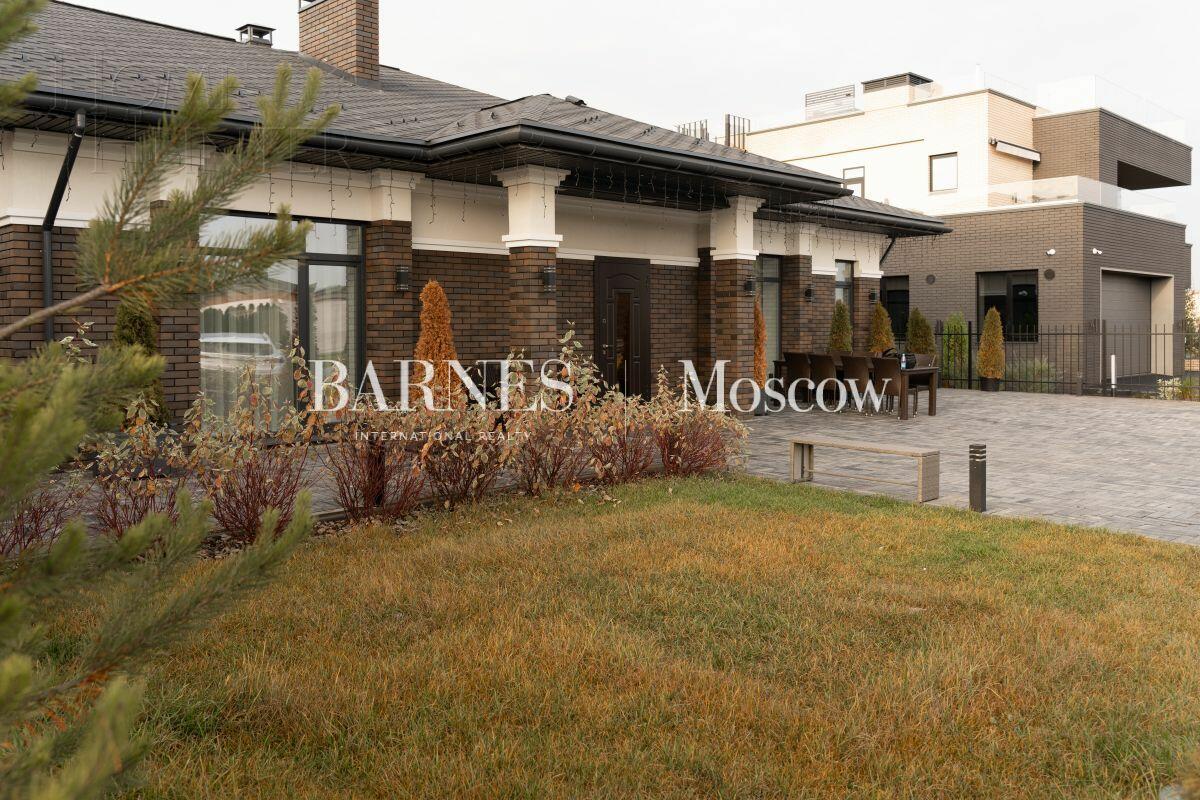 1-этажный коттедж 164 м² с отделкой