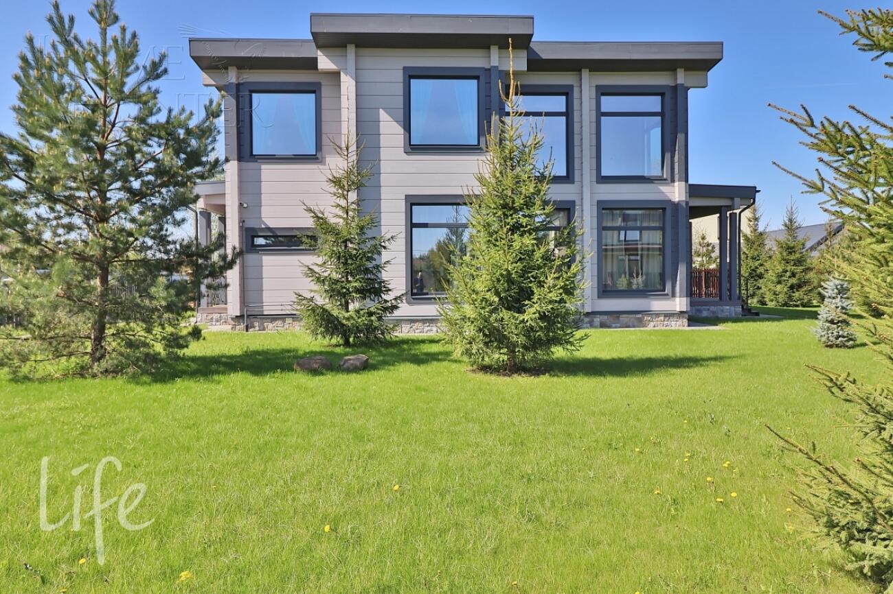 2-этажный коттедж 263 м² с отделкой