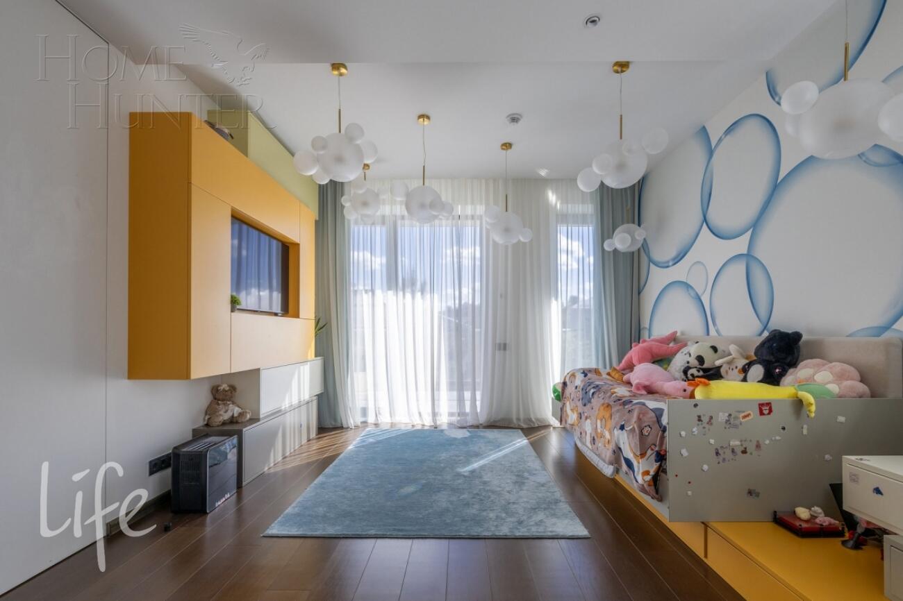 2-этажный коттедж 550 м² с отделкой