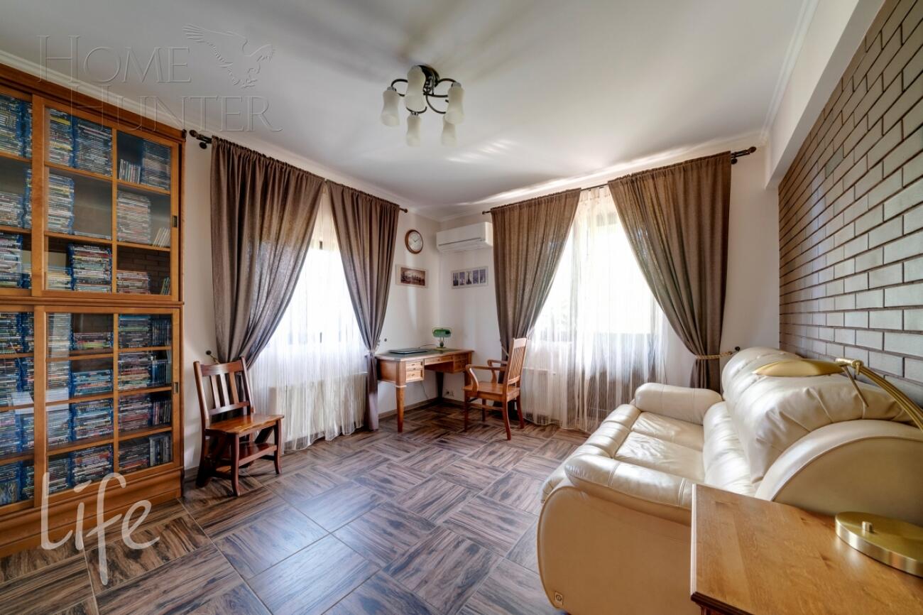 2-этажный коттедж 390 м² с отделкой