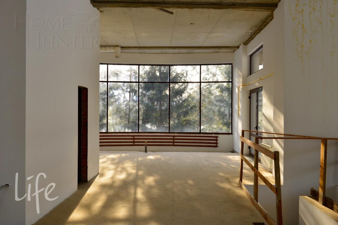 2-этажный коттедж 1 000 м² без отделки